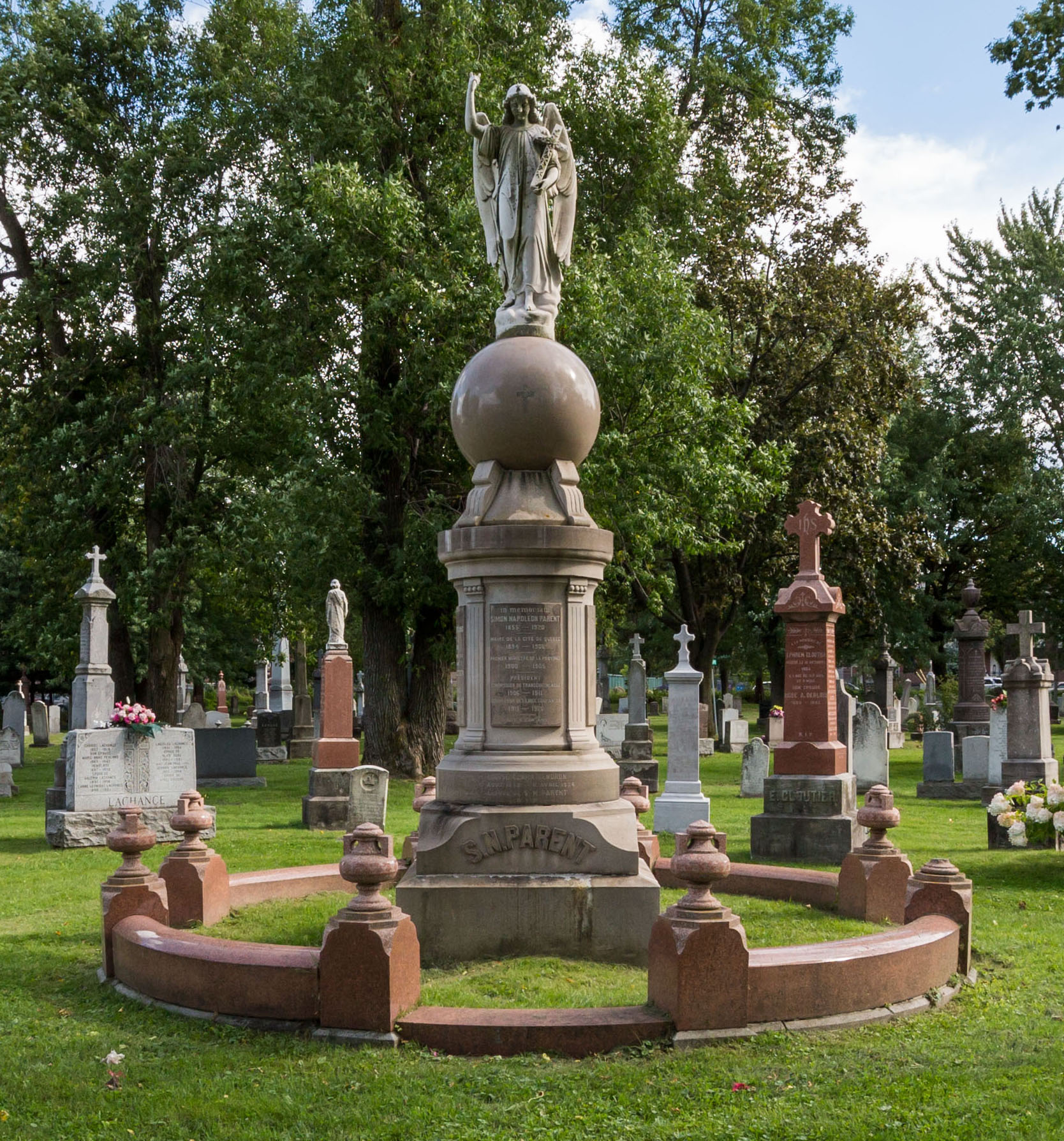 sépulture des premiers ministres