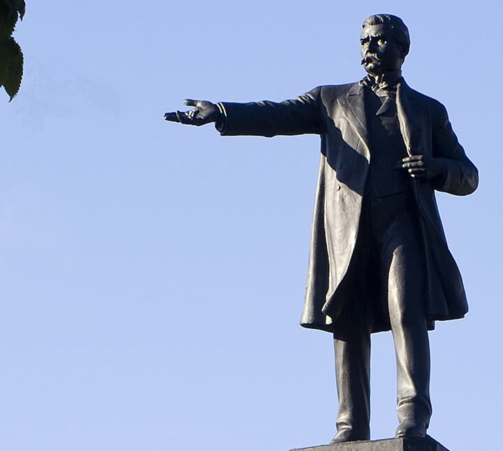 monument honoré mercier